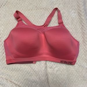 Victoria’s Secret Sports Bra 38DD